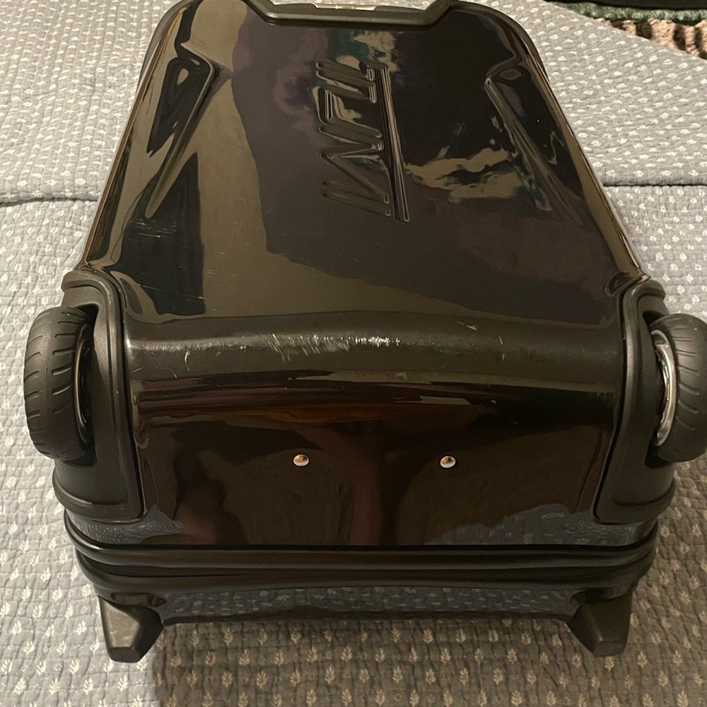 Tumi Ducati Black and Red Duffel Bag and carry on suit case.RARE HARD TO FIND - Picture 4 of 16